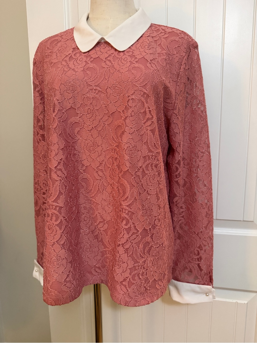 Karl Lagerfeld Dusty Rose Lace Blouse with Off White Peter Pan Collar Lg - Picture 9 of 14